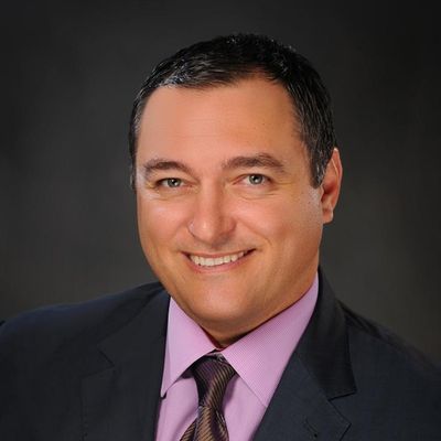 Dr. Jesús Morales